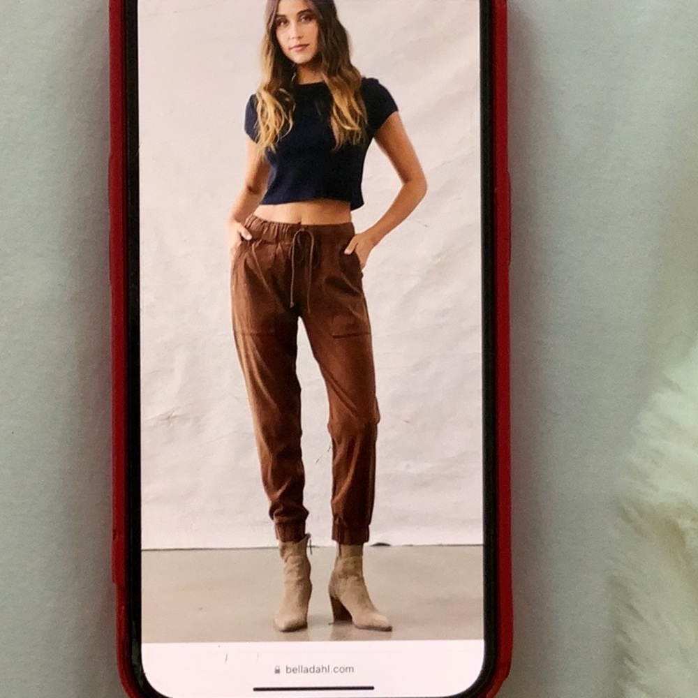 Bella Dahl Chelsea pocket jogger